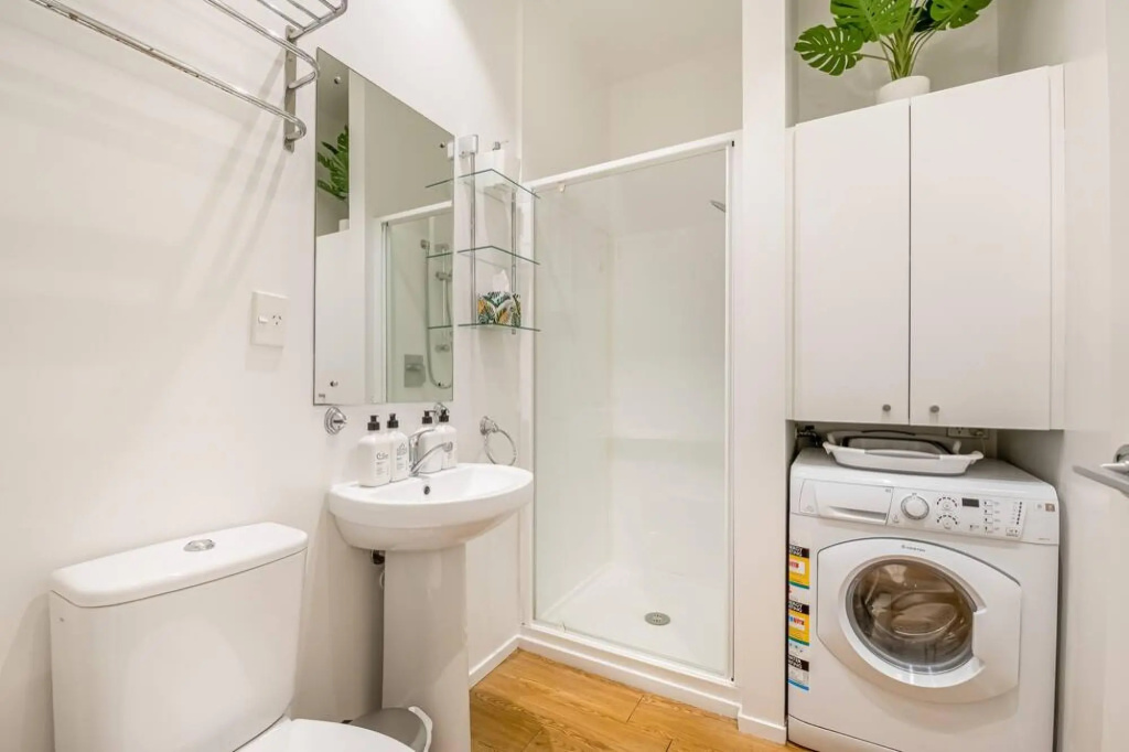 Open-plan living in the heart of CBD Zodiak Stays
