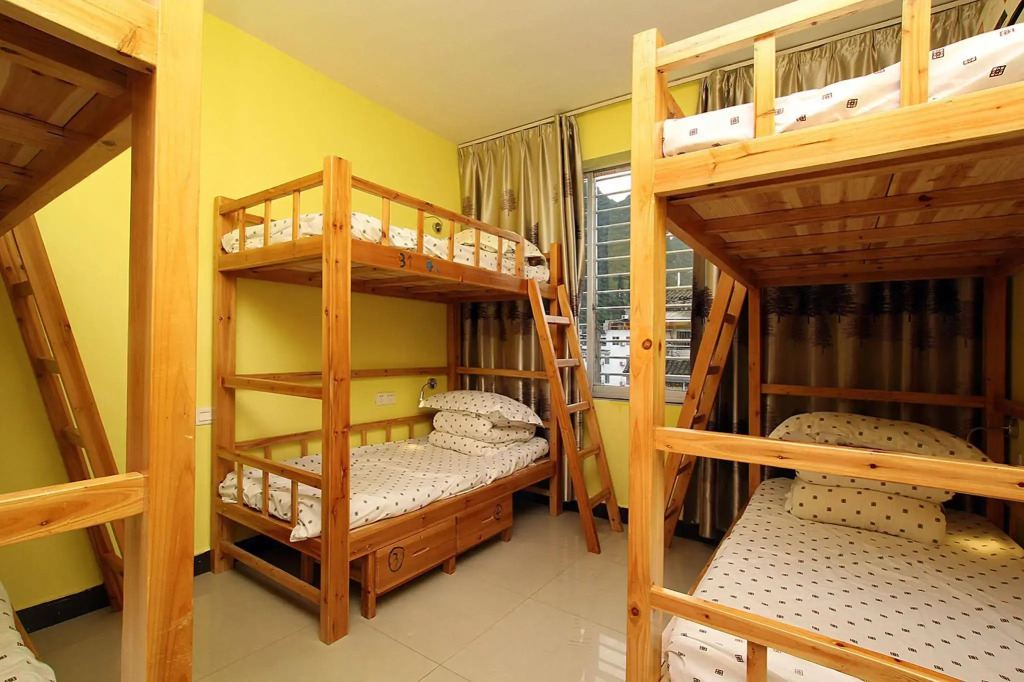 Yangshuo Travellers Land Youth Hostel