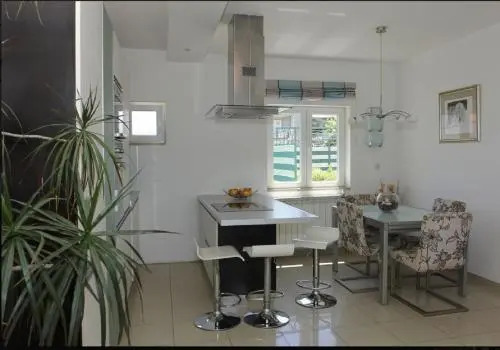 Apartment Supetar Ive Vojnovica