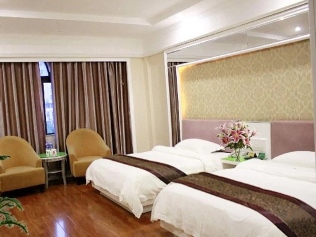 GreenTree Alliance GuangDong GuangZhou HuaDu District YunShan Avenue Sports Center Hotel