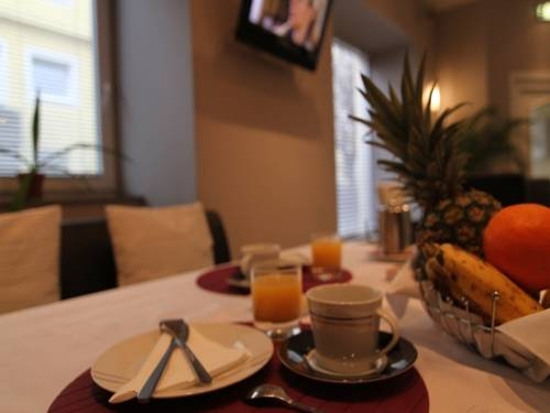 Hotel Pension De Lux