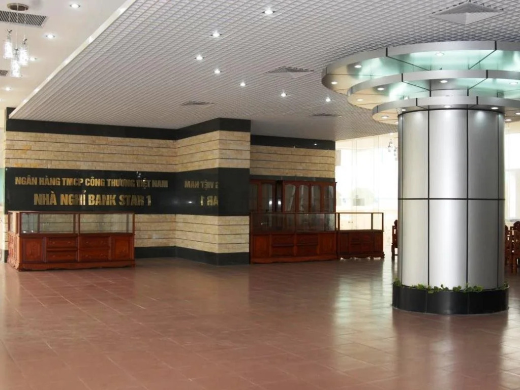 Bank Star I Hotel