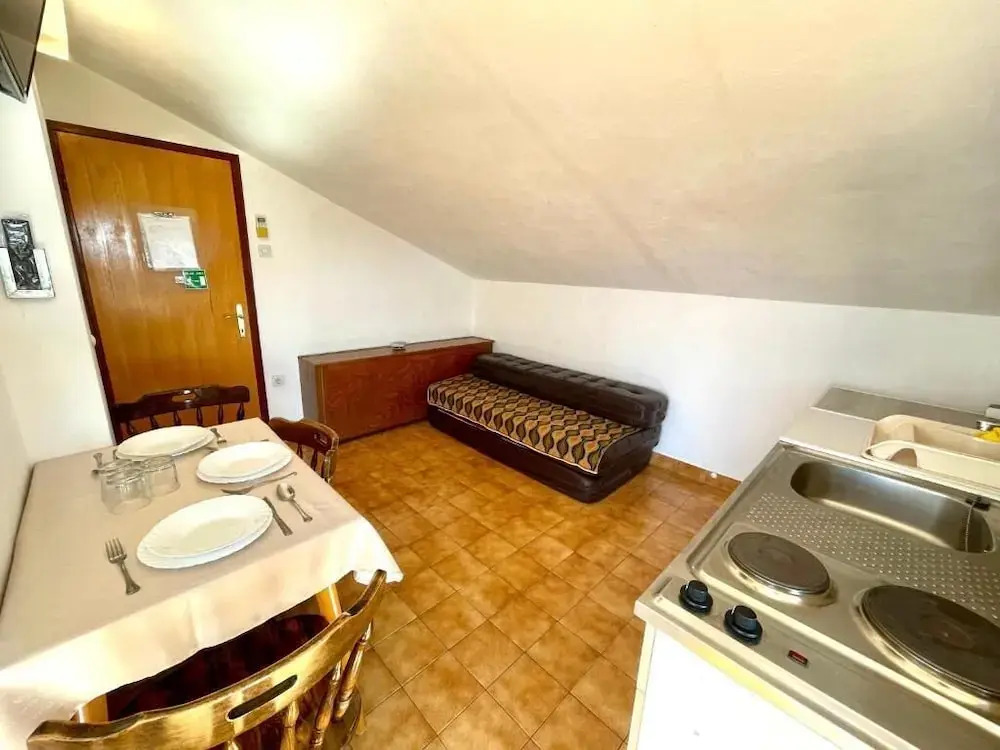 Apartment Luky 8