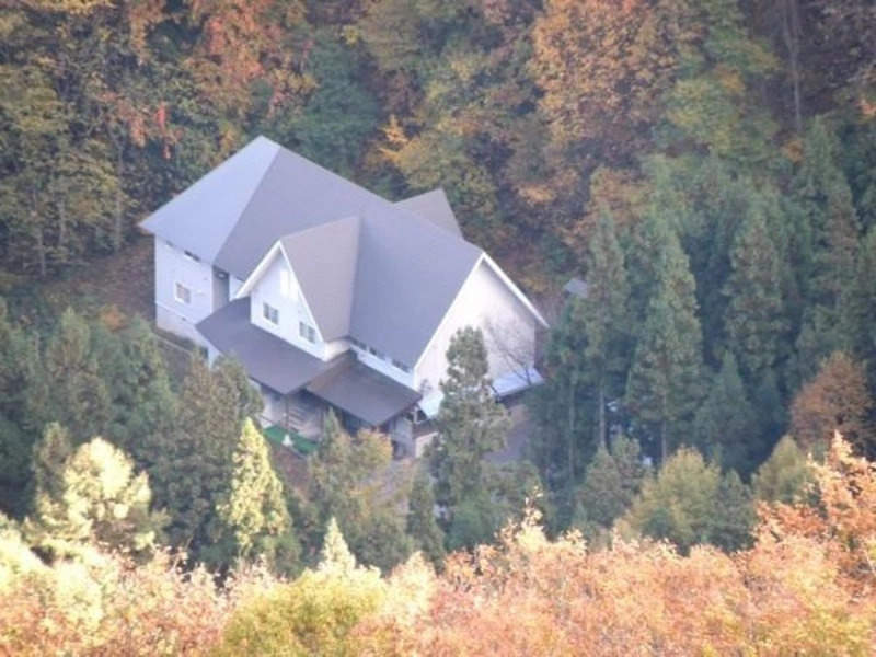 Mountain Lodge Wiz