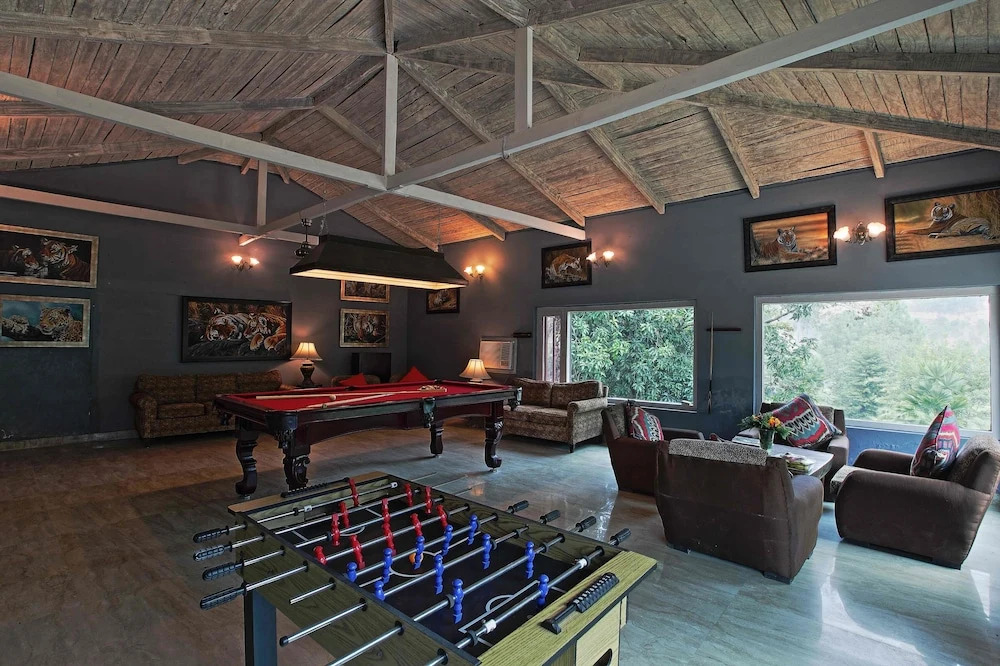 Corbett Riverside Resort