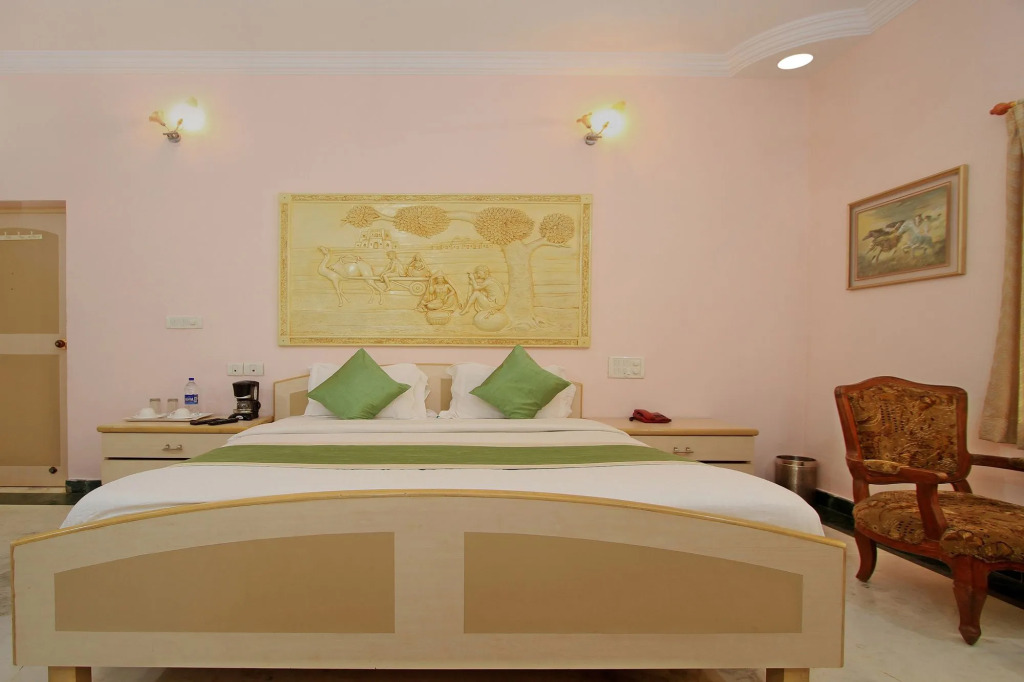 OYO Green Villa