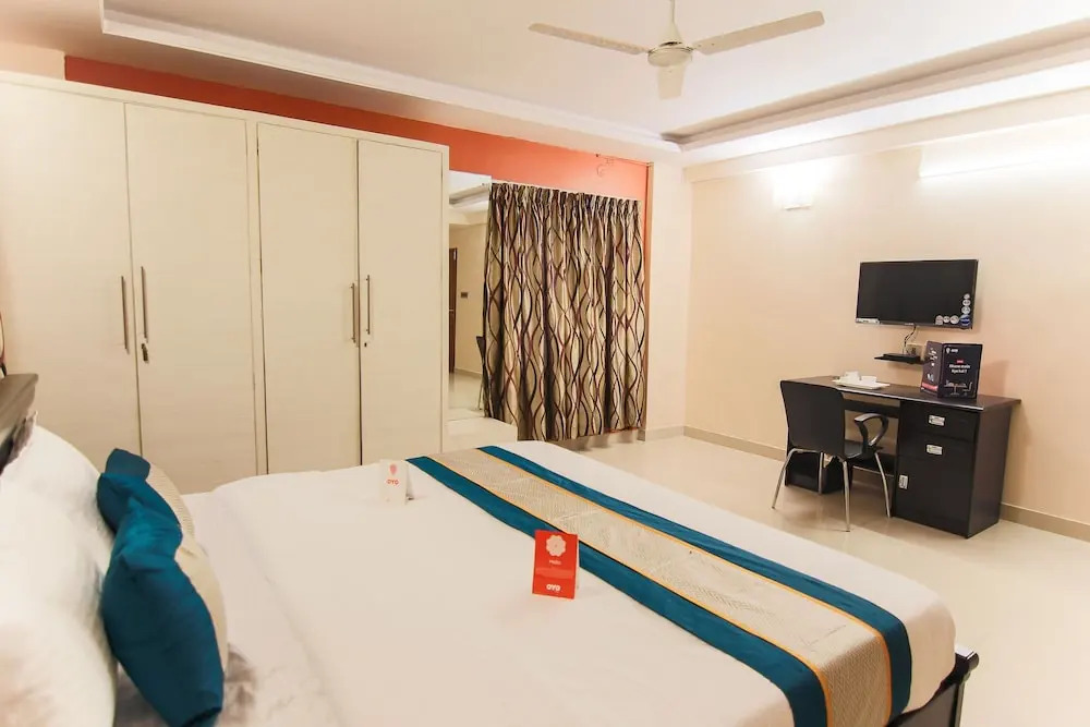 OYO 10058 CPR Residency