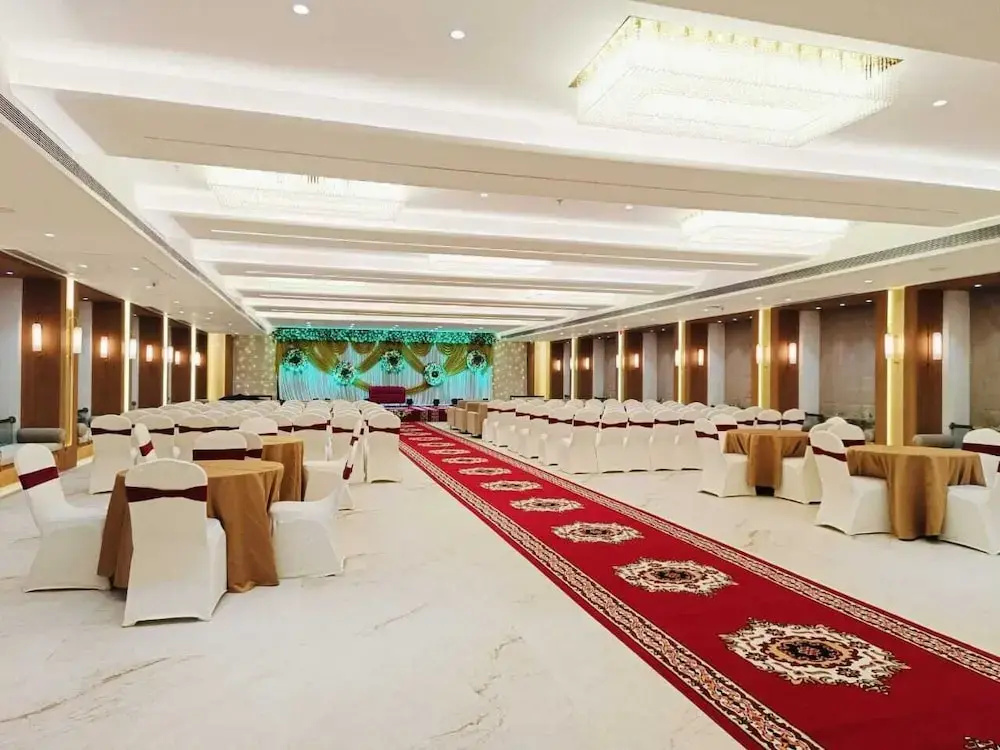 Murli Hotel Luxury Rooms