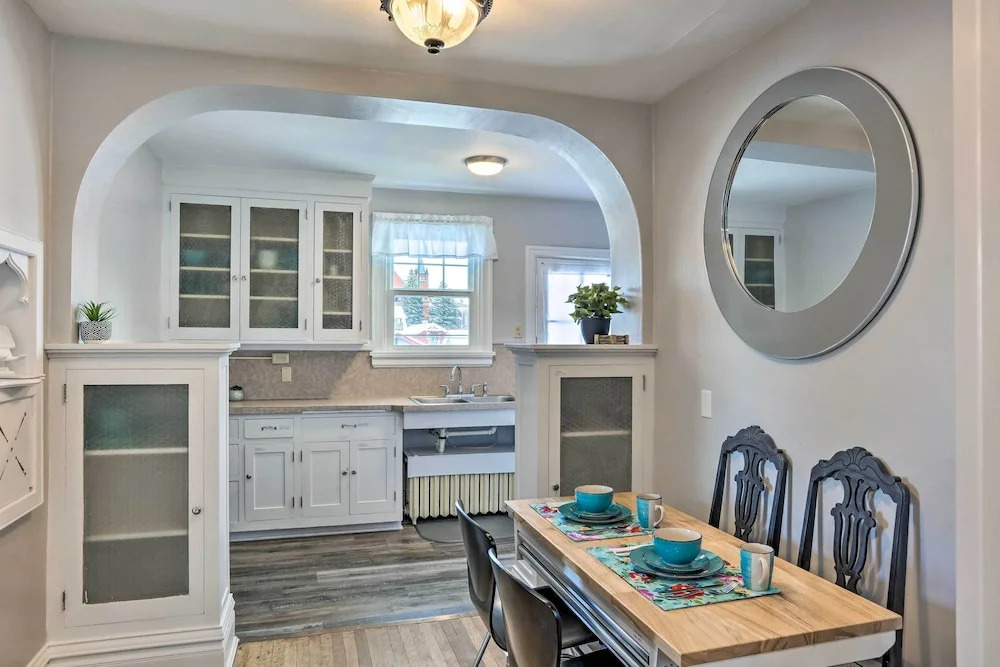 2nd-floor Dillon Apt - Near University & Fishing!