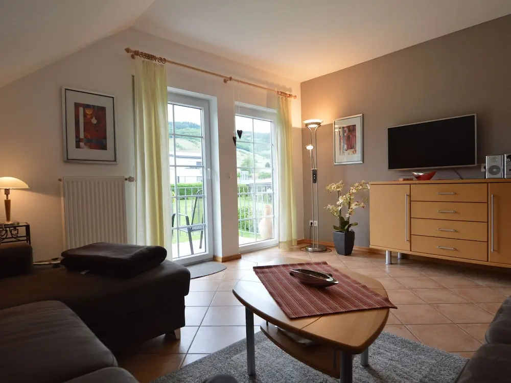 Well-Maintained Holiday Home on a Vineyard near Town Center