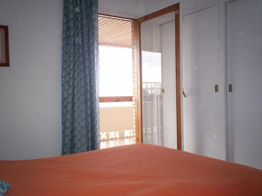 Comfortable Apartment on the 10t Floor With Seesight and Balcony
