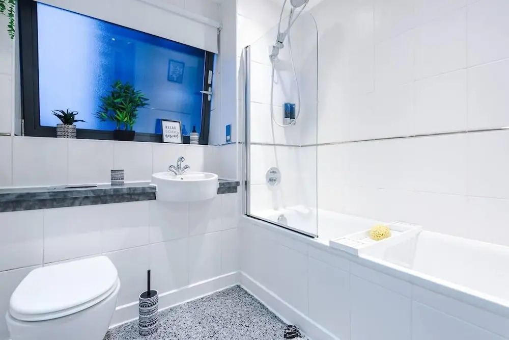 Impeccable 2-bed Apartment in Liverpool