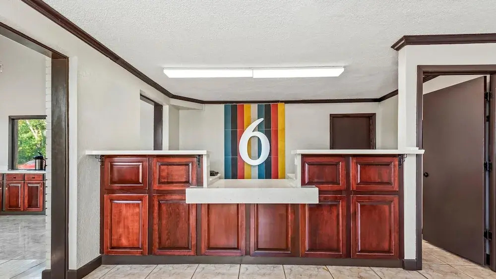 Motel 6 Hammond, LA   I 12   I 55
