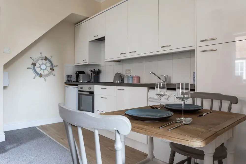 Promenade Apartment by Creative Stays