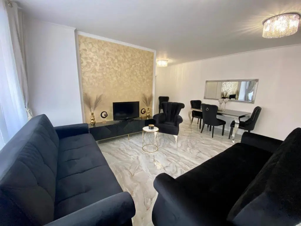 Luxury Apartament & Parking