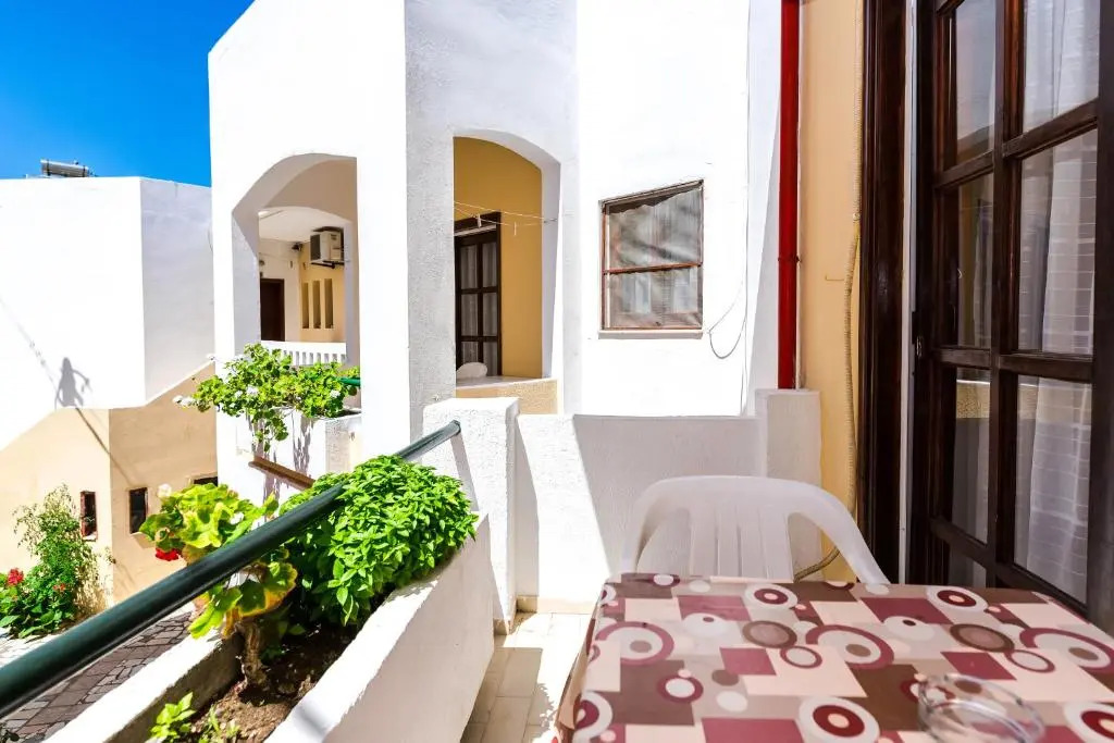 Erato Hotel Apartments