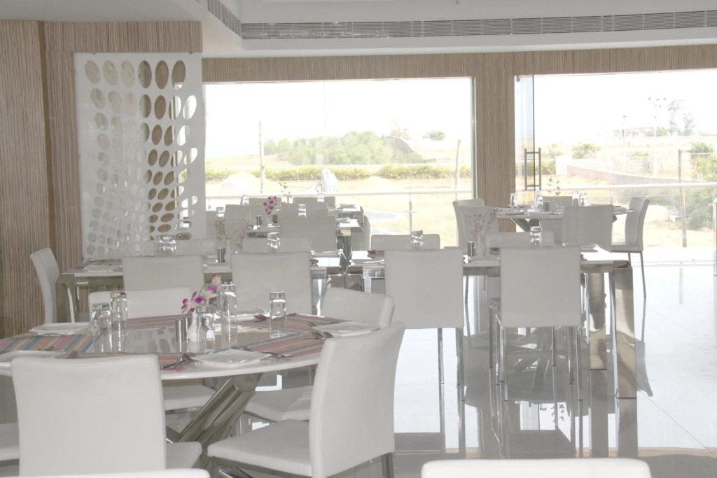 Grande Bay Resort and Spa Mamallapuram