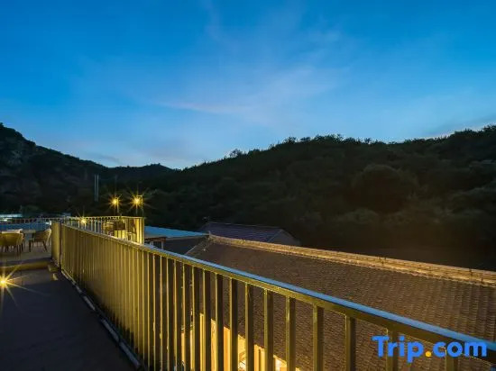 Yuzhichen Light Luxury Holiday Homestay (Beijing Huairou Baihewan Scenic Area)