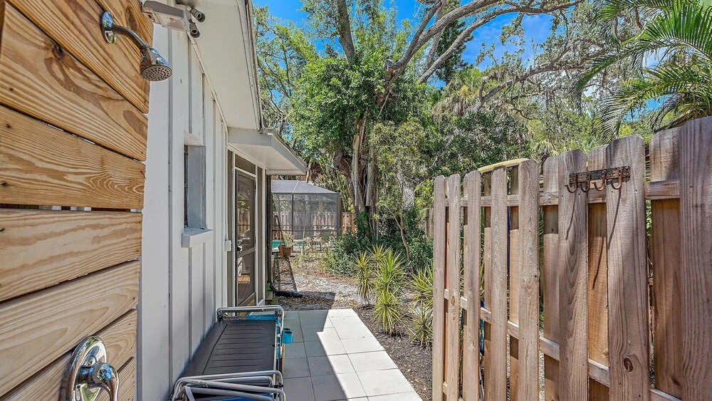 Siesta Key Sanctuary 3 Bedroom Home by RedAwning