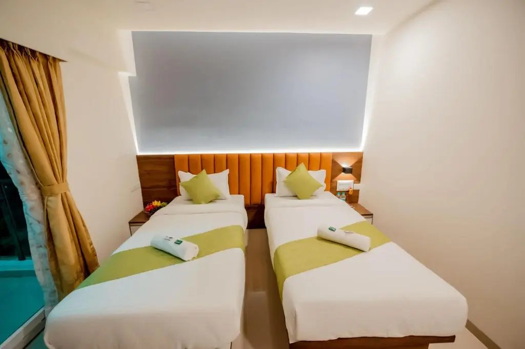 Hotel Heraa International
