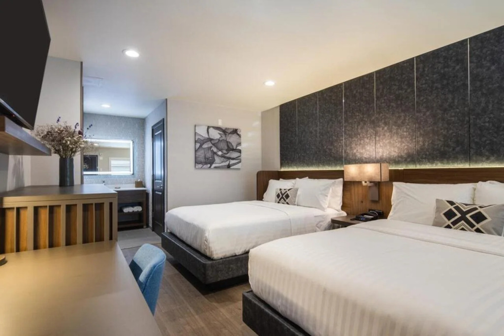 Americas Best Value Inn Golden Bear Inn