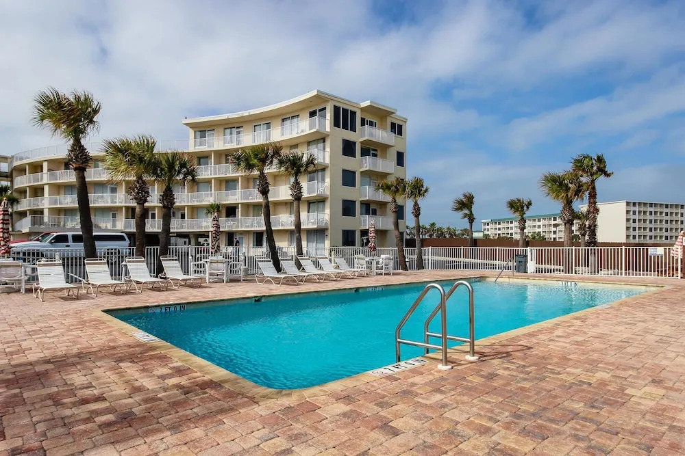 Daytona Beachside
