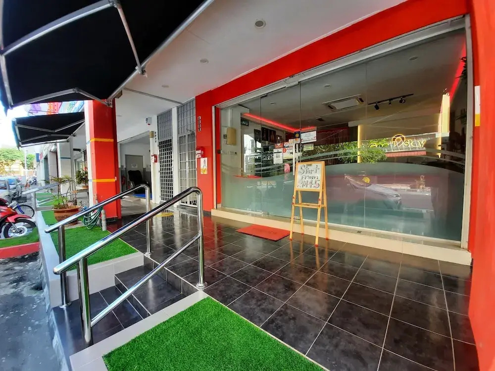 Good 2 Stay Hotel Oyo Rooms
