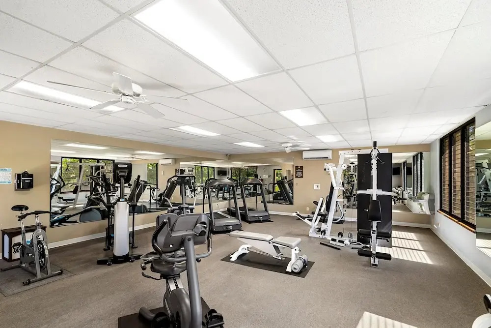 Ground Floor - Private Corner Unit - Vrkcv