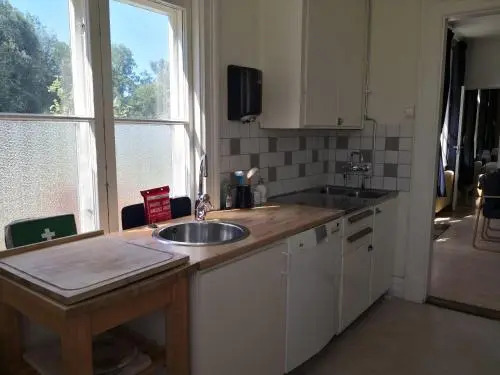 Perrongen Guesthouse