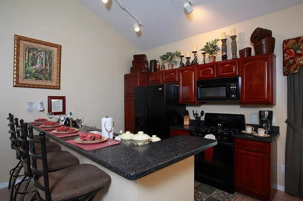 Loyalty Vacation Homes