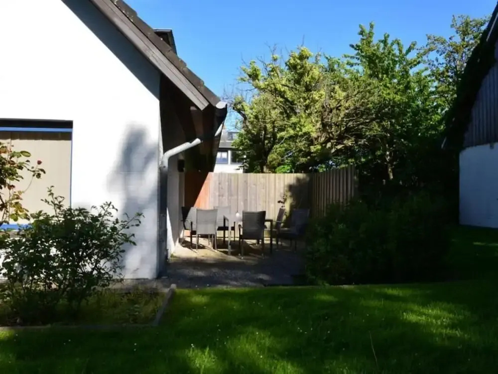 Habel Modern Retreat