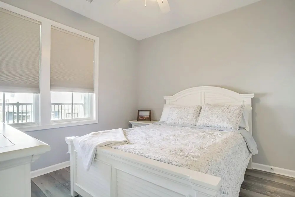 Pool, Beach Access! Canal-front Ocean City Gem