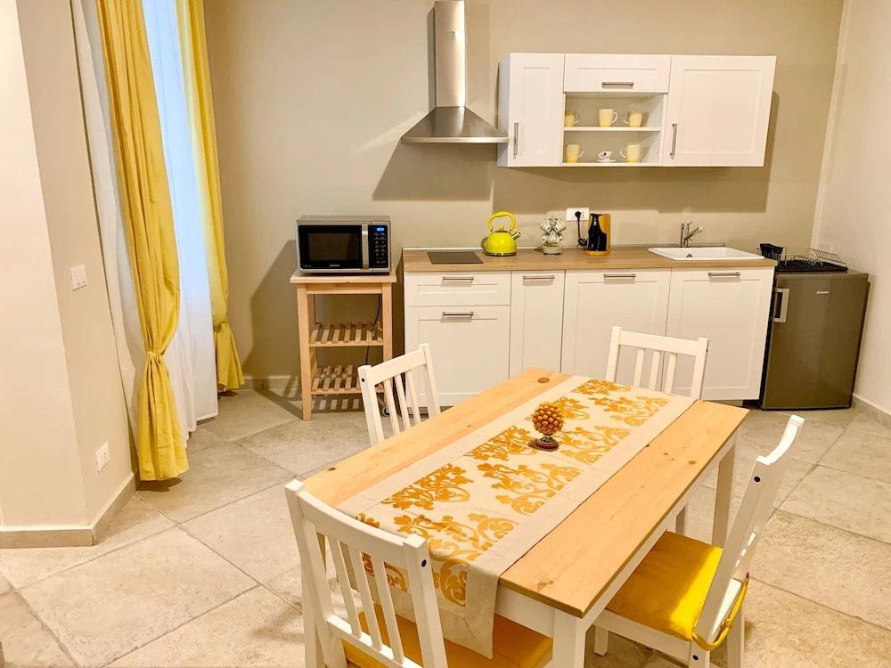 Palermo Centre - Apartments with Private Balcony or Terrace