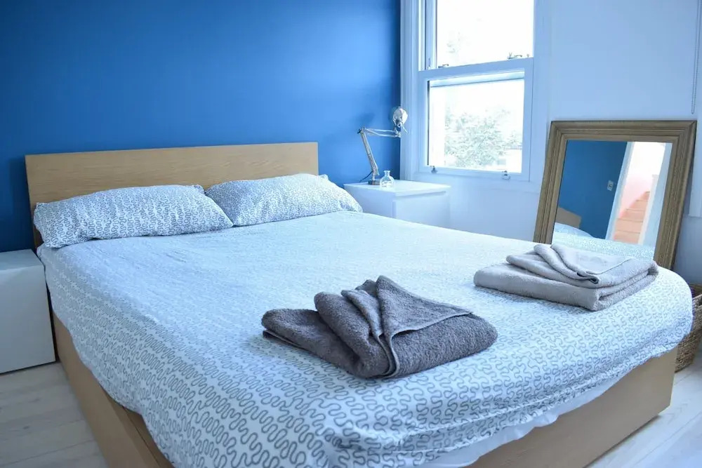 Newly Refurbished 2 Bedroom Property in Peckham