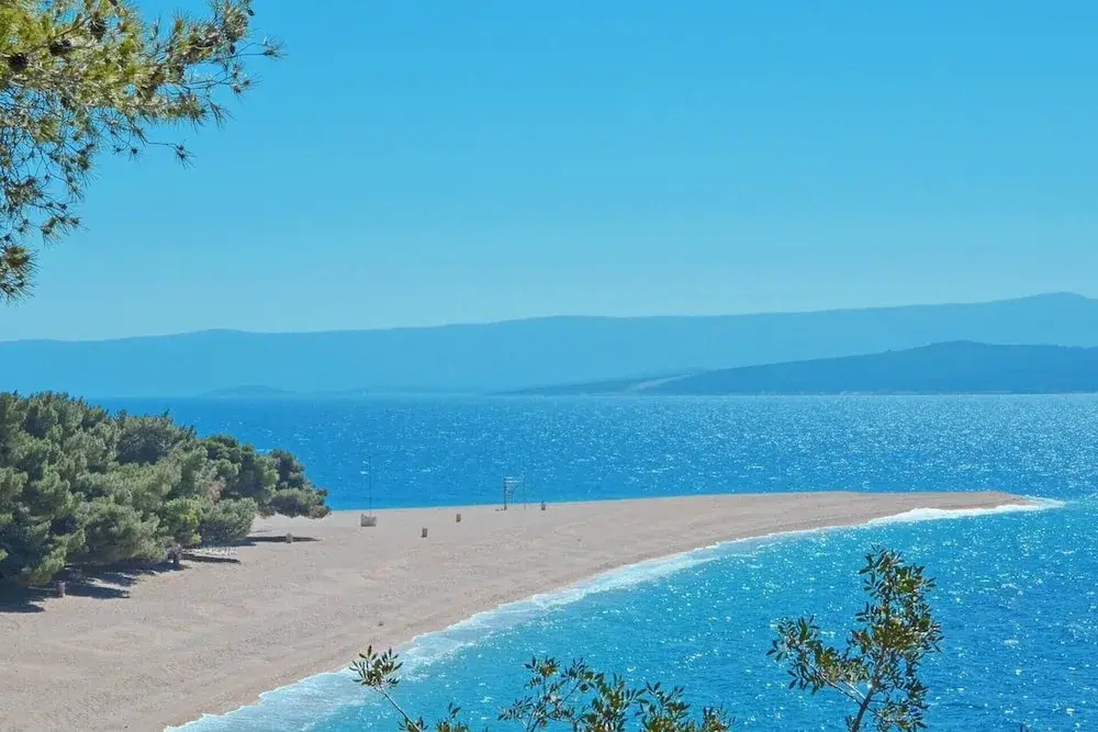 Stunning Apartment in Bol