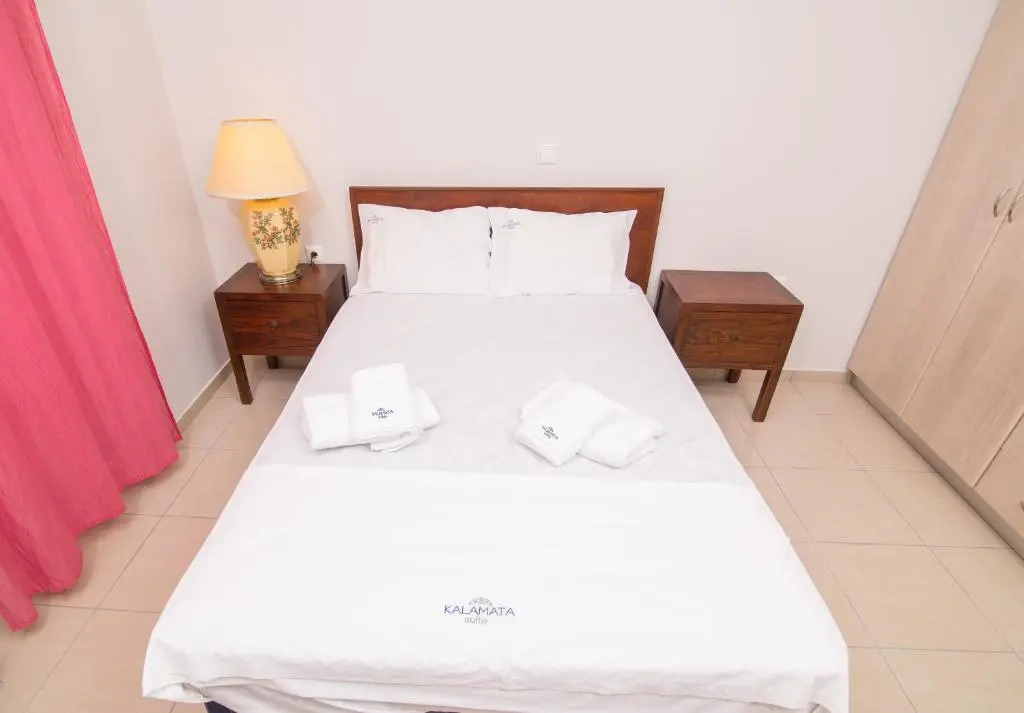 Kalamata Suites Marina