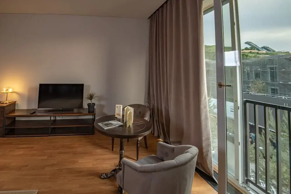 Warm House Apart Hotel