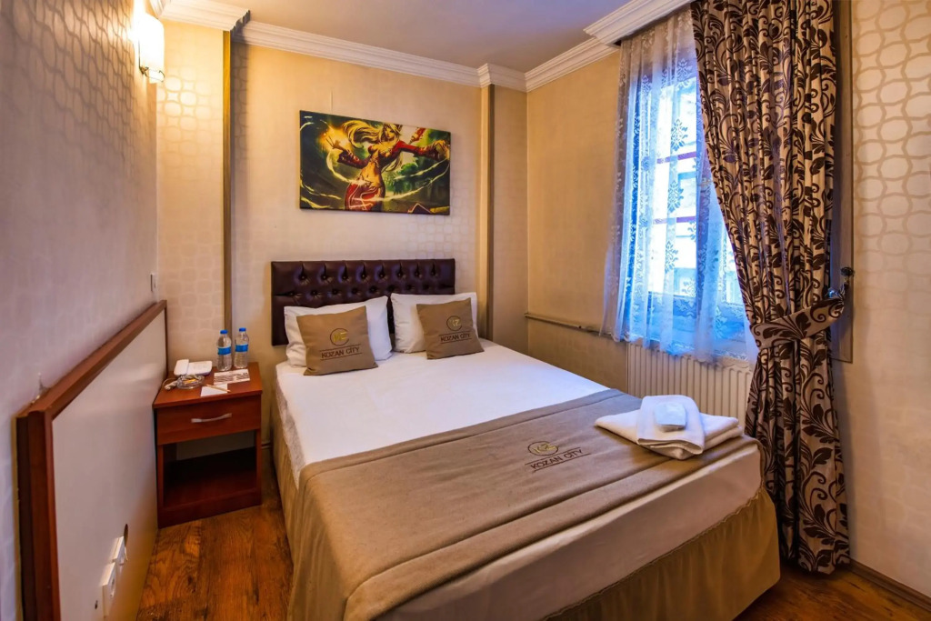Kozan City Hotel