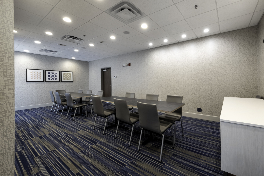 Holiday Inn Express & Suites - Staunton by IHG