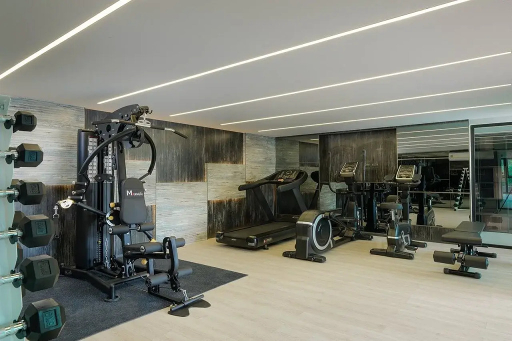 PRIME TOWN - Posh & Port Hotel PHUKET