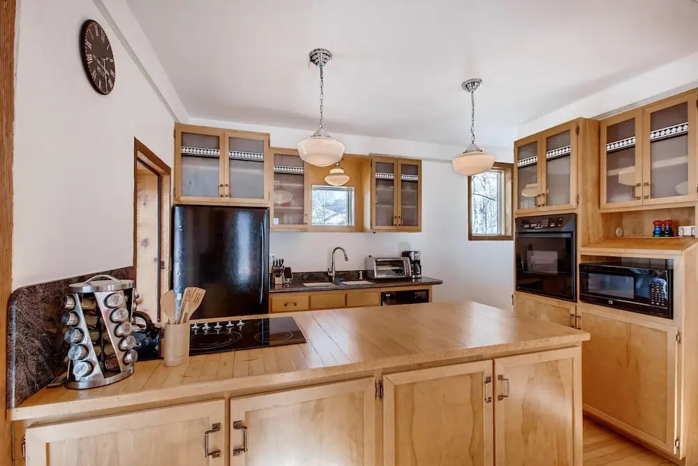 4BR Luxury Log - 4 Br Home