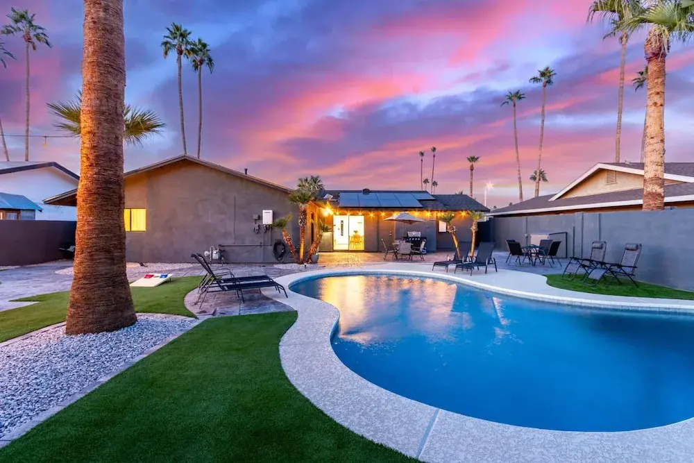 NEW Greystone on Osborn Heated Pool Firepit