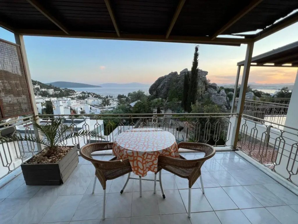 The Aegean Gate Hotel