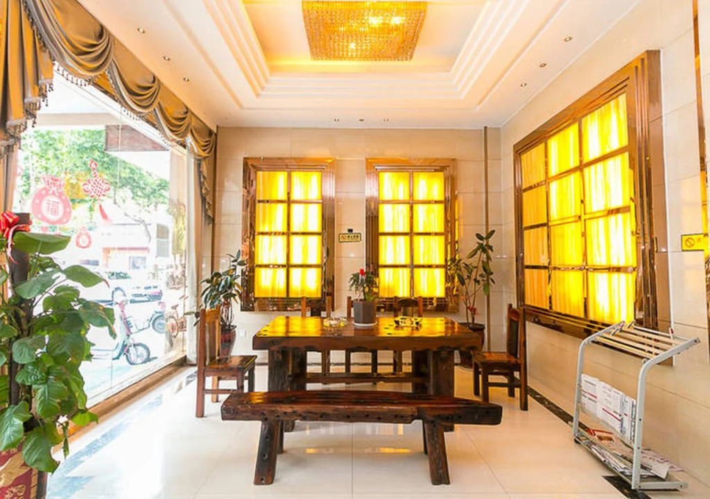 Tianhong Hotel