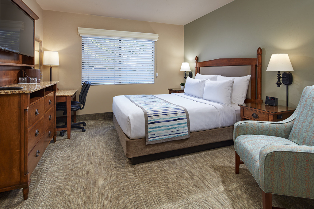 Glorietta Bay Inn