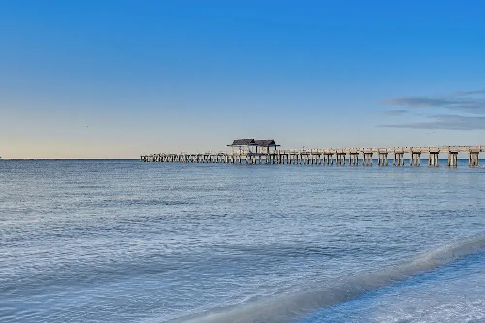 Sleek Coastal Abode: 1 Block to Naples Beach!