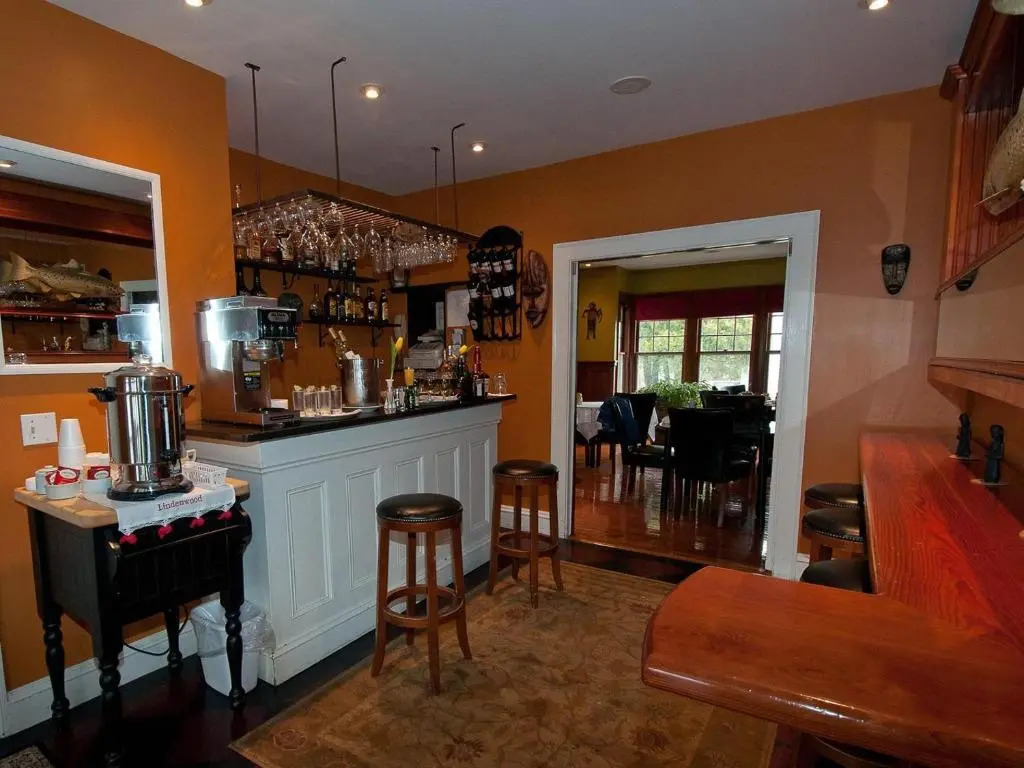 Lindenwood Inn
