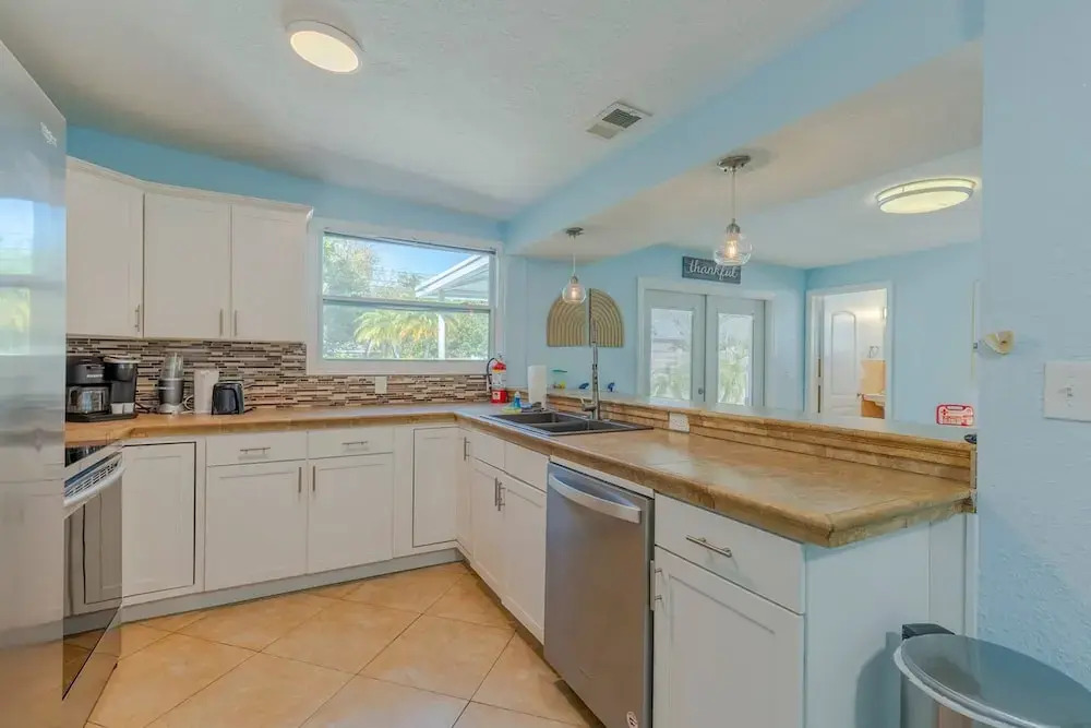 Tropical Paradise in Largo