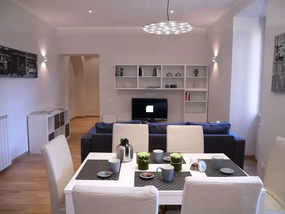 Sleep in Italy - SpanishSteps Apartments