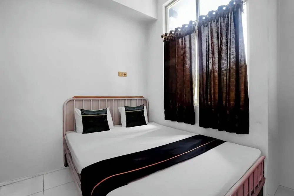 New Jasmine Guest House by Yurooms
